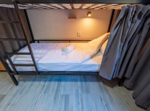 Хостел Все Свои