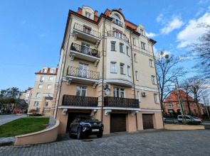 Квартира у озера на Тельмана 5