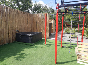 Частный дом Загородный Дом на Юце