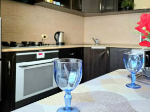 Апартаменты на Улице Алроса 5