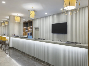 Отель Hampton by Hilton Istanbul Arnavutkoy