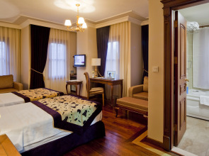 Отель GLK Premier The Home Suites & Spa