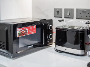 Апартаменты Modern studio in Azizi Riviera