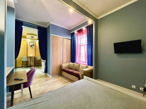 Апартаменты Relax Apart на ул. Германа Титова, д.6