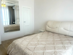 Шикарная Квартира с Видом на Реку и Город