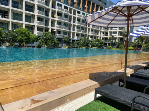 Laguna Beach Resort 2 Pattaya Apartments