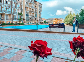 Квартира у Моря с Бассейном
