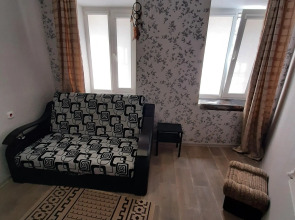 Трехкомнатная квартира в центре на Попцова