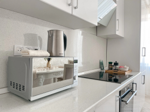 Квартира Green FOX с шикарным видом на реку Кутум