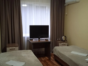 Na Promyishlennoj Hotel