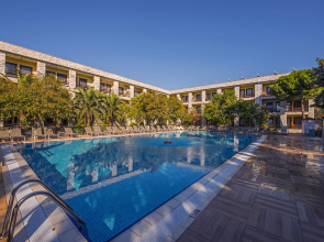IRIS Hotel&Spa