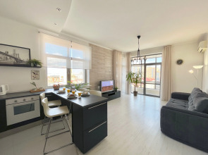 Апартаменты SUNVILLES Светлая 3 Комнатная Квартира  в ЖК Берег