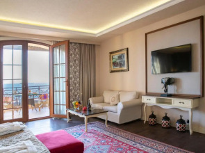 Отель Sapphire Marine