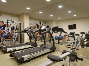 Ramada Hotel & Suites by Wyndham Istanbul Sisli