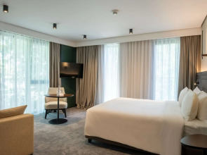 Отель Novotel Tbilisi Center