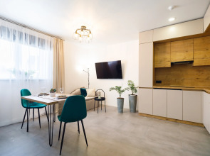 Апартаменты на Набережной 19