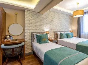 Отель Interstar