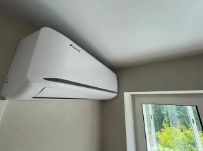 Апартаменты 2-х комнатные апартаменты на Есенина 69