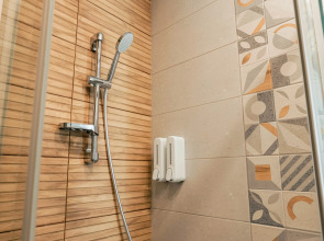 Апартаменты Солнце рядом с Политехом на 2 гостя