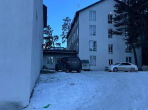 Eduard Guest House