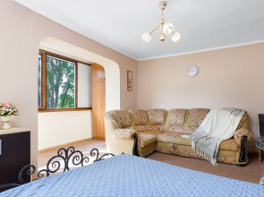 Квартира Велинградская 1