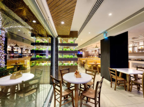 Отель Pearl Marina