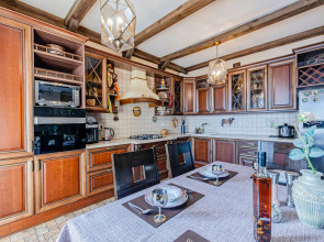 Квартира Rustic Luxe in Heart of Kazan