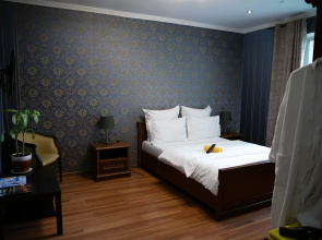 July Hotel
