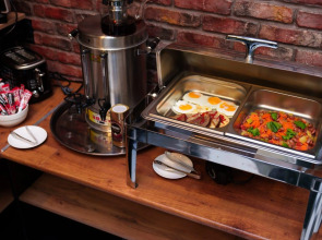 Отель Twelve Inn