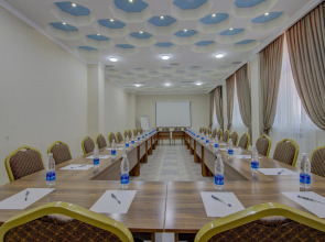 Отель Shah Palace