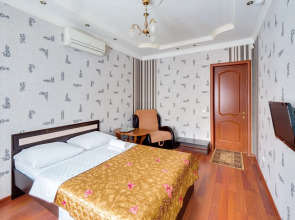 Отель Турист на Саратовской