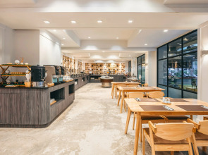 Отель Heeton Concept Pattaya by Compass Hospitality