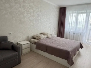 Uyutnaya kvartira v samom tsentre goroda Flat