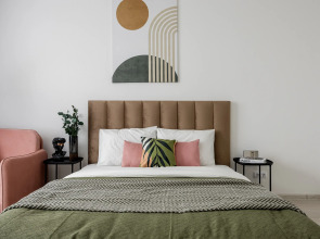 Квартира Уютная 2х комнатная у метро Нагорная