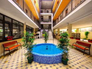 Отель Атриум