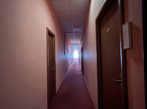 Мебелированные комнаты Отель HOTEL OH SOVIET