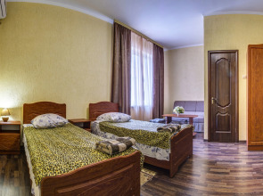 Отель Мидас