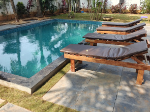 Бунгало SOLS Backyard