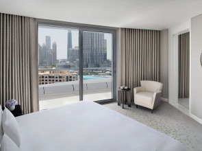 Отель Address Downtown