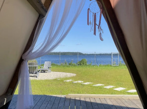 Tipi Dom U Ozera Private house