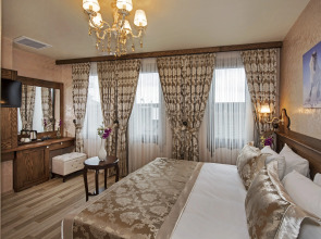 Отель Perapolis