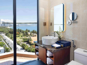 Отель Best Western Premier Marvella Nha Trang