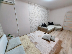 Апартаменты Квартира у ТЦ ОСТРОВ