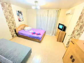 Na Zaparina 137A Apartments