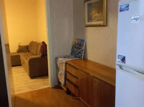 Апартаменты Квартира двухкомнатная, ул. Слободская, 16