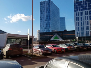 Апартаменты Листья на Автозаводской