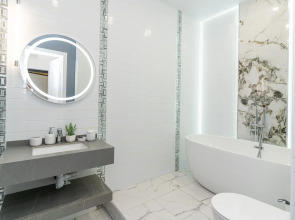 Апартаменты Азимут VIP 1