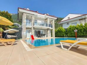 Вилла Rena Villaları - Spacious and Private Pool Villa in Oludeniz