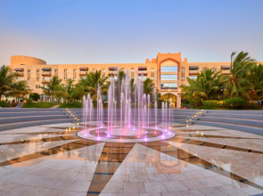 Отель Salalah Gardens Hotel Managed by Safir Hotels & Resorts