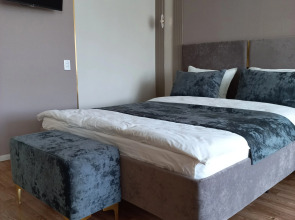 Квартира Бабушкина 98